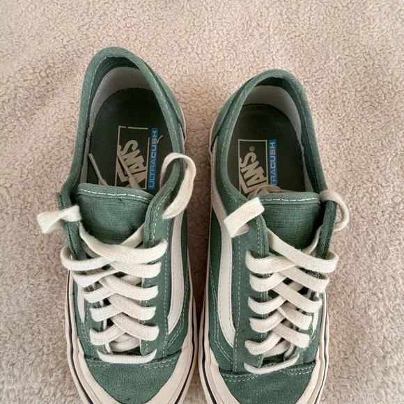Vans Ultracush sneakers - women’s size 6.5 - Picture 3 of 6